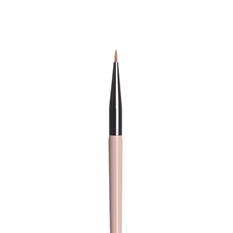 8. Eyeliner Brush